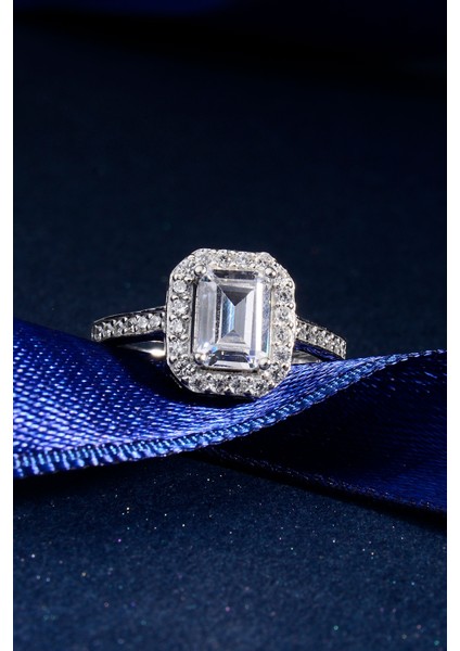 925 Ayar Gümüş Taşlı Baget Yüzük fiyatları