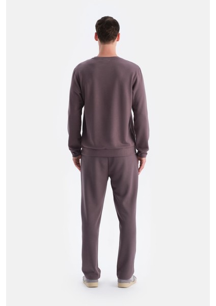 Nervür Detaylı Scuba Pantolon fiyatları