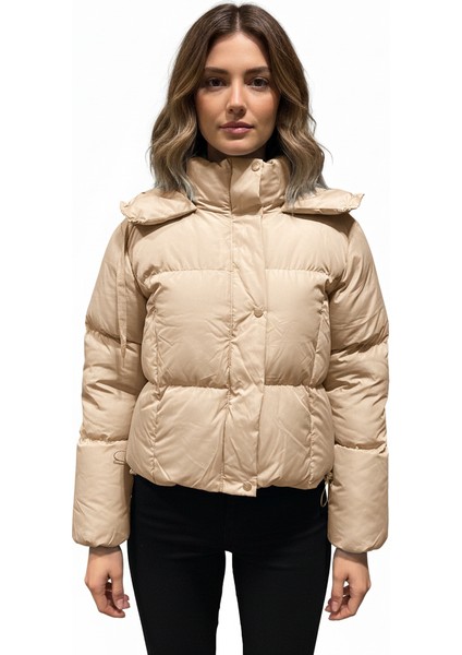 Kapşonlu Şişme Mont