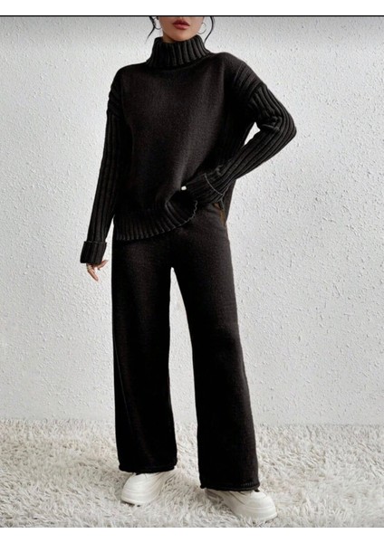 Kadın Fitilli Yaka Saç Örgü Desenli Yanlardan Yırtmaçlı Triko Takım Antrasit - Siyah