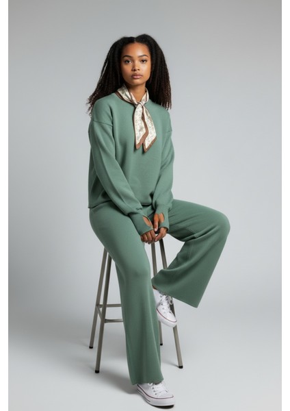 Fularlı Biskilet Yaka Geniş Paça Ikili Triko Set - Yeşil fiyatları