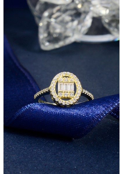 925 Ayar Gümüş Üzeri 22 Ayar Altın Kaplama Oval Taşlı Baget Yüzük fırsatları