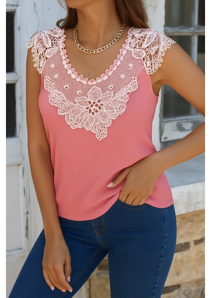 Kadın Kolsuz Dantel Yaka Kaşkorse Bluz