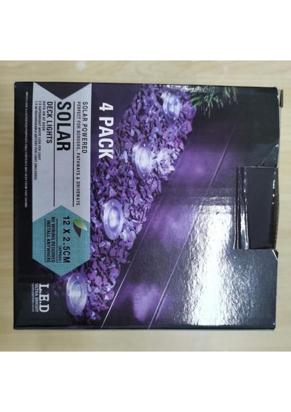 4’lü Güneş Enerjili Solar Yer Bahçe Lambası Zemin Aydınlatma su Geçirmez Yol aydınlatması Beyaz Işık