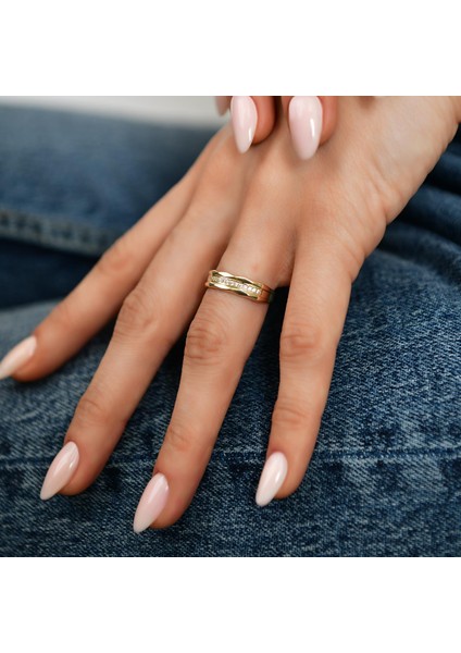 14 Ayar Altın Taşlı Çizgi Yüzük