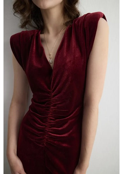 V Yakalı Uzun Kadife Abiye Elbise - Bordo modelleri