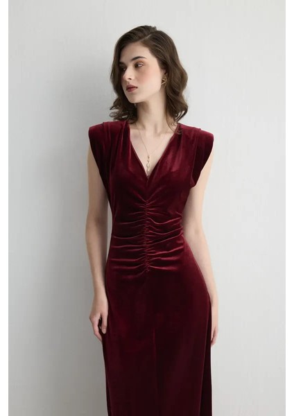 V Yakalı Uzun Kadife Abiye Elbise - Bordo fırsatları