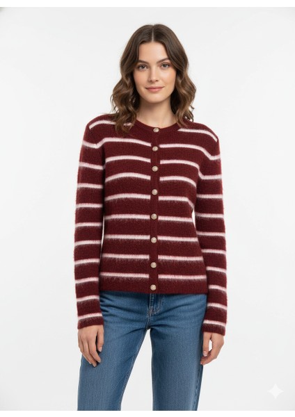 Çizgili Düğmeli Triko