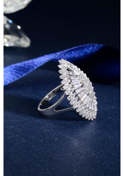 925 Ayar Gümüş Yaprak Model Taşlı Yüzük modelleri