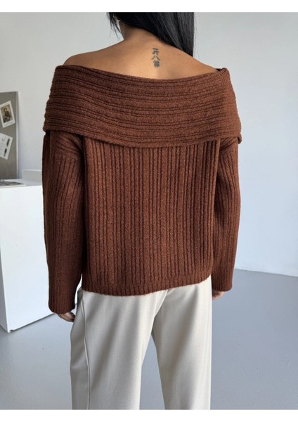 Rahat Kalıp Özel Iplik Madonna Yaka Kadın Triko Kazak fırsatları