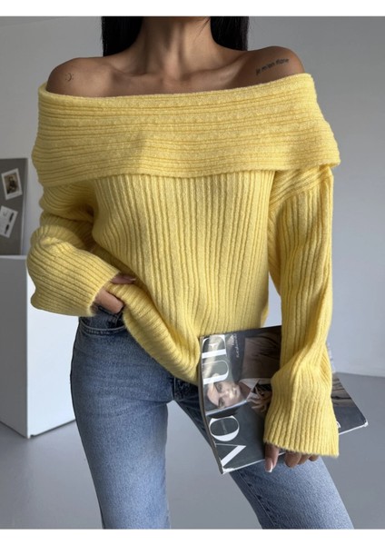 Rahat Kalıp Özel Iplik Madonna Yaka Kadın Triko Kazak fiyatları