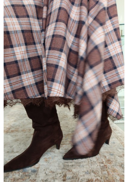 Etek Ucu Dantelli Süet Kemerli Ekoseli Etek fırsatları