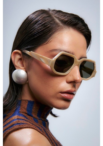 Lunoya Latte Green Güneş Gözlüğü fiyatları