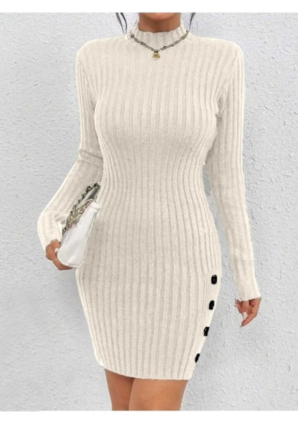 Yarım Balıkçı Yırtmaç Detay Süs Düğmeli Kadın Triko Elbise modelleri