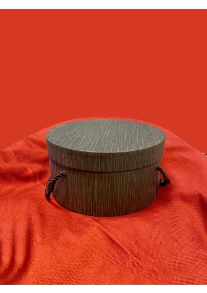 Yılbaşı Hediye Paketi Kutulu 4 Parça modelleri