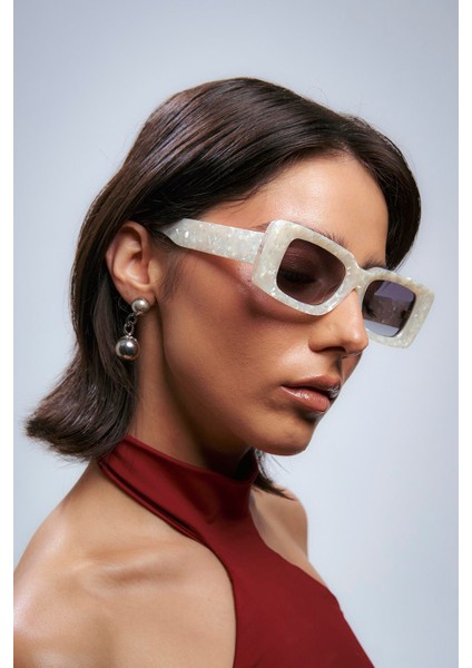 Solvia White Black Güneş Gözlüğü fırsatları