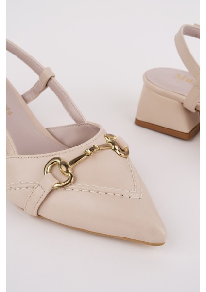 Elvia Sivri Burun Arkası Açık Metal Aksesuarlı Kadın Kısa Topuklu Ayakkabı