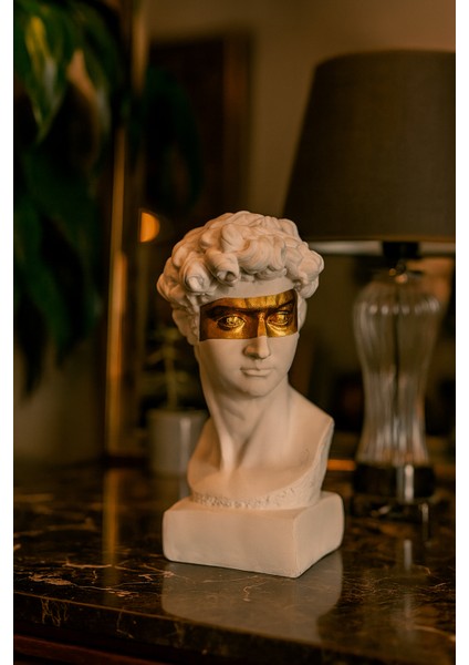 Dekoratif Davut Başı Heykel - Beyaz Renk - Gözü Gold fırsatları