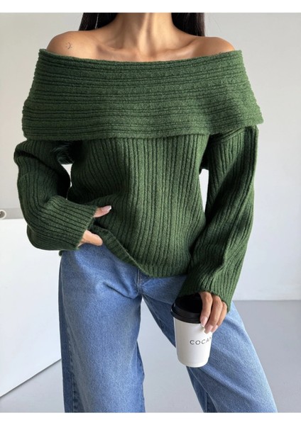 Rahat Kalıp Özel Iplik Madonna Yaka Kadın Triko Kazak