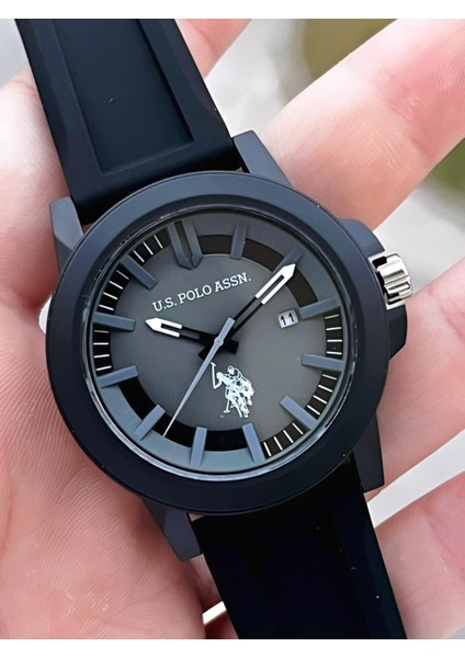 U.s.polo Assn Silikon Kordon 5 Atm Suya Dayanıklı Spor Erkek Kol Saati USPA.1029.B01 modelleri