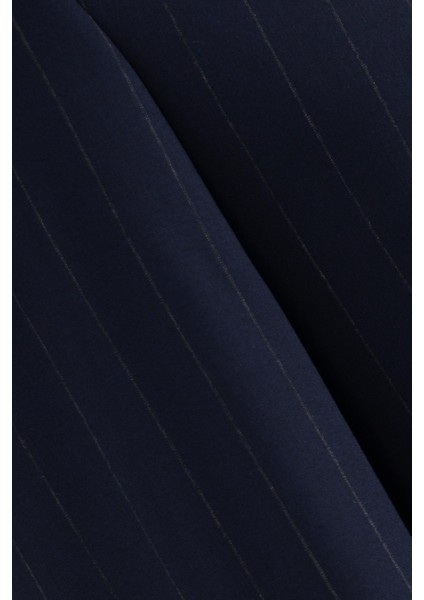 Erkek Kruvaze Takım Elbise Çizgili Kırlangıç Yaka Çift Yırtmaç Modern Fit Lacivert fiyatları