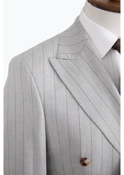 Erkek Kruvaze Takım Elbise Sivri Yaka Yarım Astar Çift Yırtmaç Modern Fit A.gri