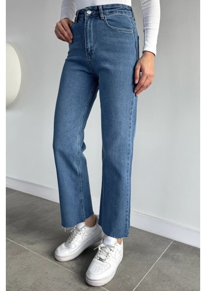 Kadın Yüksek Bel Kesik Paça Jean Kot Pantolon P-00019651