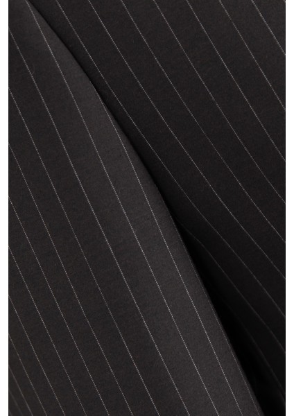 Erkek Kruvaze Takım Elbise Çizgili Kırlangıç Yaka Çift Yırtmaç Modern Fit Acı Kahve fiyatları