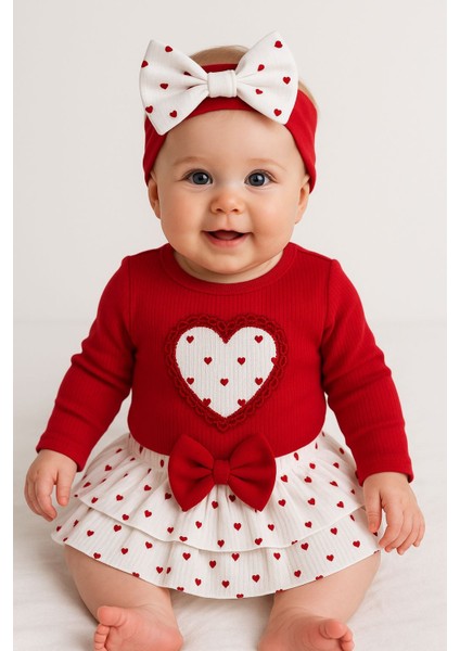 Kız Bebek Minik Kalp Detaylı Etekli Body BANDANA3LÜ Kız Bebek Set