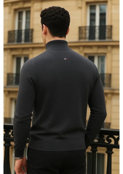 Erkek Trend Kışlık Yarım Boğazlı Füme Triko Kazak