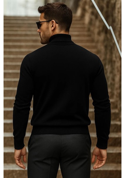 Erkek Yarım Boğazlı Premium Siyah Triko Kazak