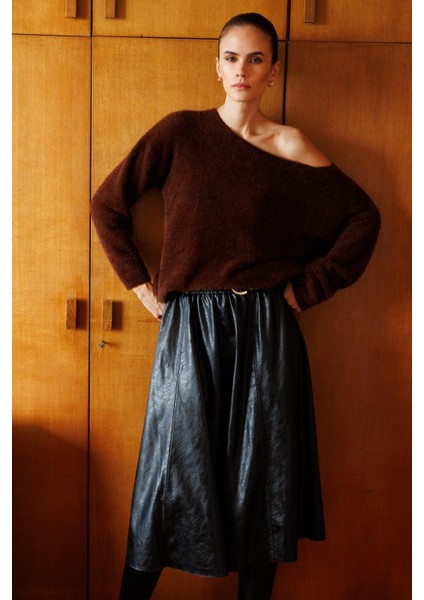 6991 Kadın Kayık Yaka Yumuşak Dokulu Kazak Kahve fırsatları