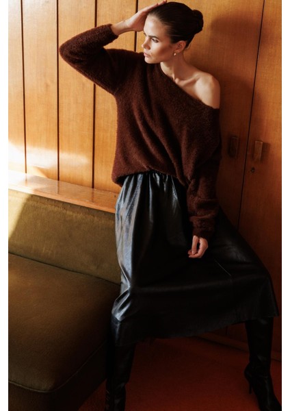 6991 Kadın Kayık Yaka Yumuşak Dokulu Kazak Kahve indirimleri