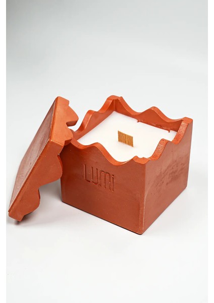 Lumi Blaze – %100 Soya Wax Vegan Beton Mum (Kırmızı Zigzag) fiyatları