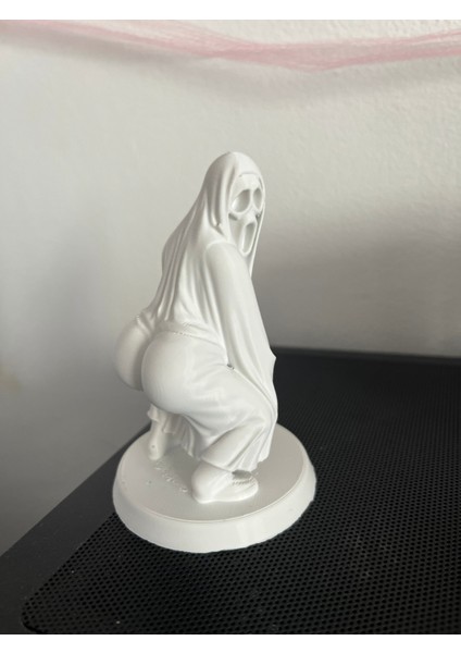 3D Masa - Kitaplık - Gamer Dekorasyonu Ghost Azrail Kitaplık Figürü 9 cm fiyatları