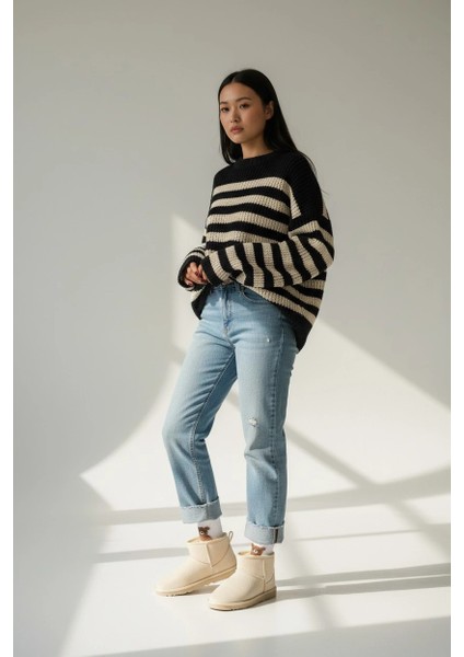 Ultra Mini Classic Süet İçi Kürklü Kadın Bot - Krem