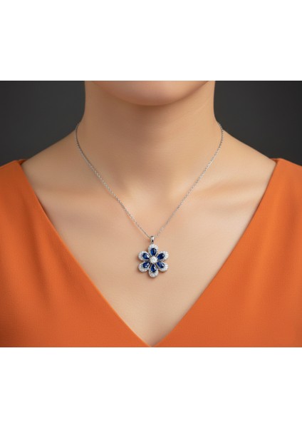 - 925 Ayar Orjinal Gümüş Lotus Çiçeği Kolye fiyatları