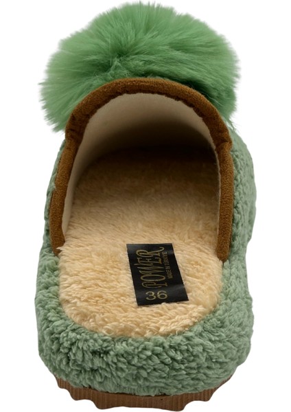 Ponpon Peluş Ev Terliği modelleri