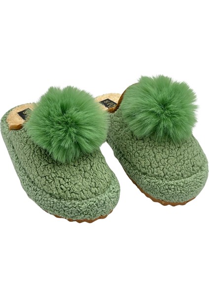 Ponpon Peluş Ev Terliği