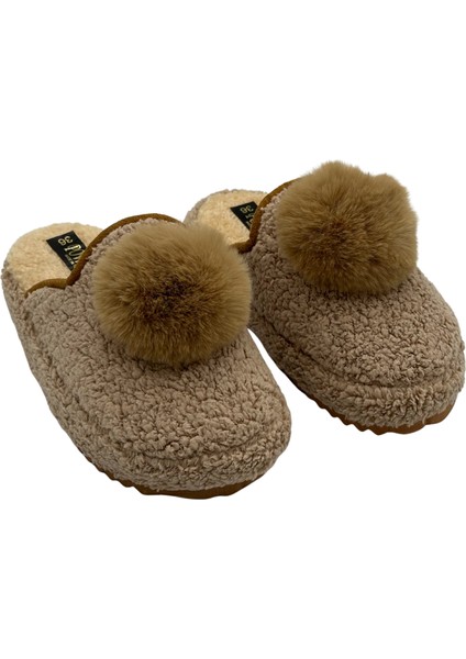 Ponpon Peluş Ev Terliği