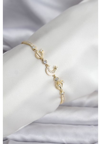 Charmlı Model Zirkon Taşlı Gold Renk Su Yolu Kadın Bileklik