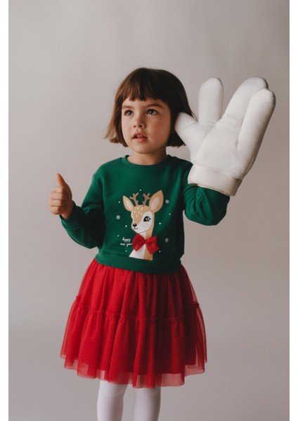 Kız Çocuk Pamuklu Yeşil Geyik Desenli Sweatshirt ve Kırmızı Tül Etek Takımı - Yılbaşı Konseptli