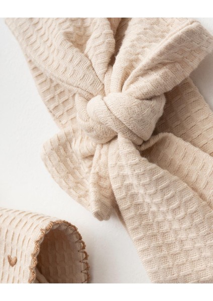 Kız Çocuk Pamuklu Bej Kalp Nakışlı Fırfırlı Elbise ve Saç Bandı Seti - Waffle Dokulu fiyatları