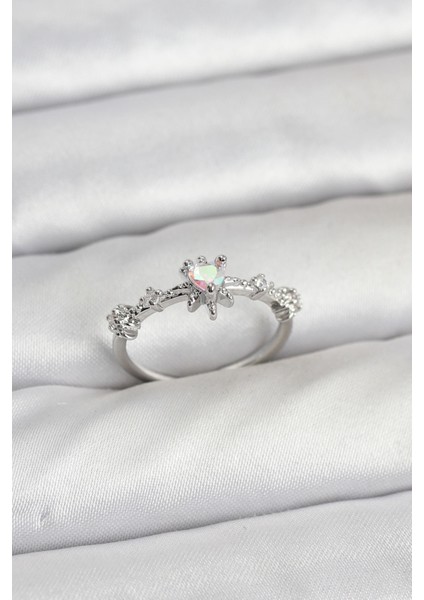 Gümüş Renk Pirinç Yıldız Model Kadın Yüzük