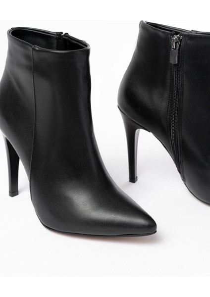 ZRİN-4802 Premium Siyah Yüksek Ince Topuklu Fermuarlı Kadın Bot fırsatları