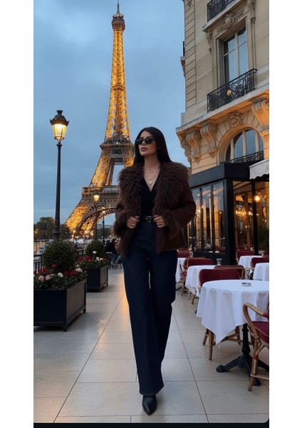 Kürk Yakalı Kadın Mont