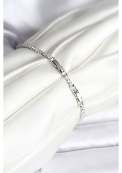 Anka Kuşu Model Zirkon Taşlı Gümüş Renk Pirinç Su Yolu Kadın Bileklik fiyatları