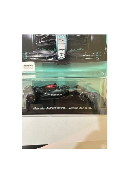 Premium Formula 1 2024 - Mercedes-Amg Petronas #63 (George Russell) fiyatları