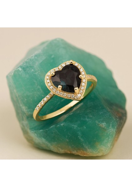 14 Ayar Altın Kalp Kesim Siyah Oniks Yüzük