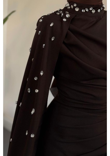 Feranya Yandan Taşlı Pelerinli Balık Abiye Kahverengi fırsatları